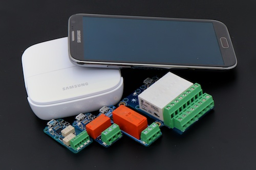 A Galaxy Note II, Yoctopuce modules, and Smart Dock to connect everything